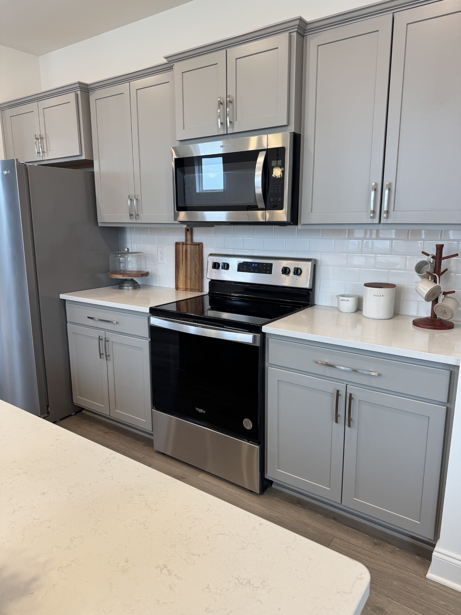 1166 June Wilde Ridge