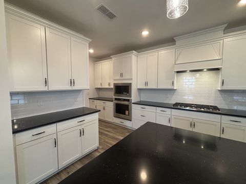 21 Pinnacles Ln Lebanon TN 37090