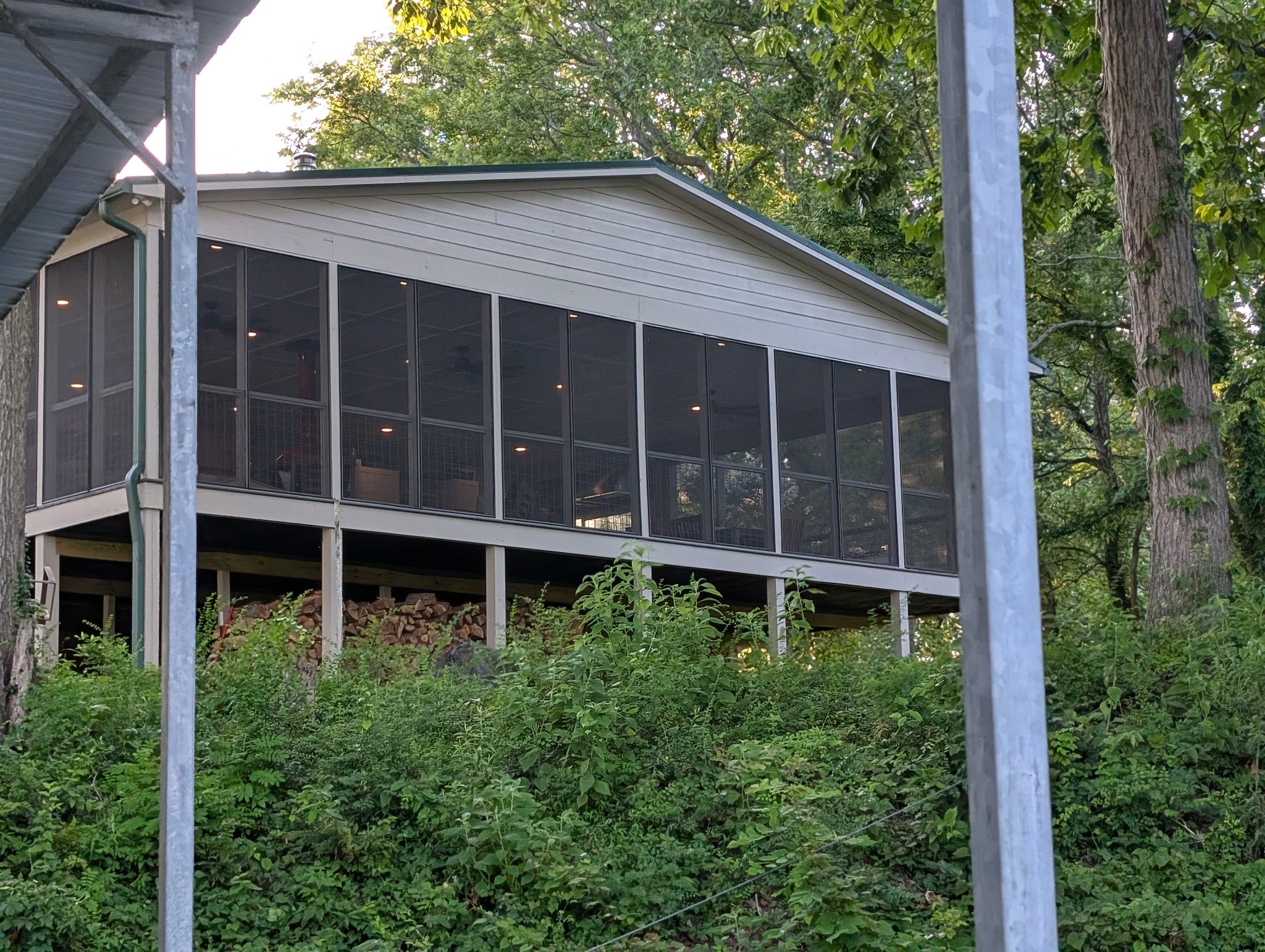 1050 Sunrise Cir