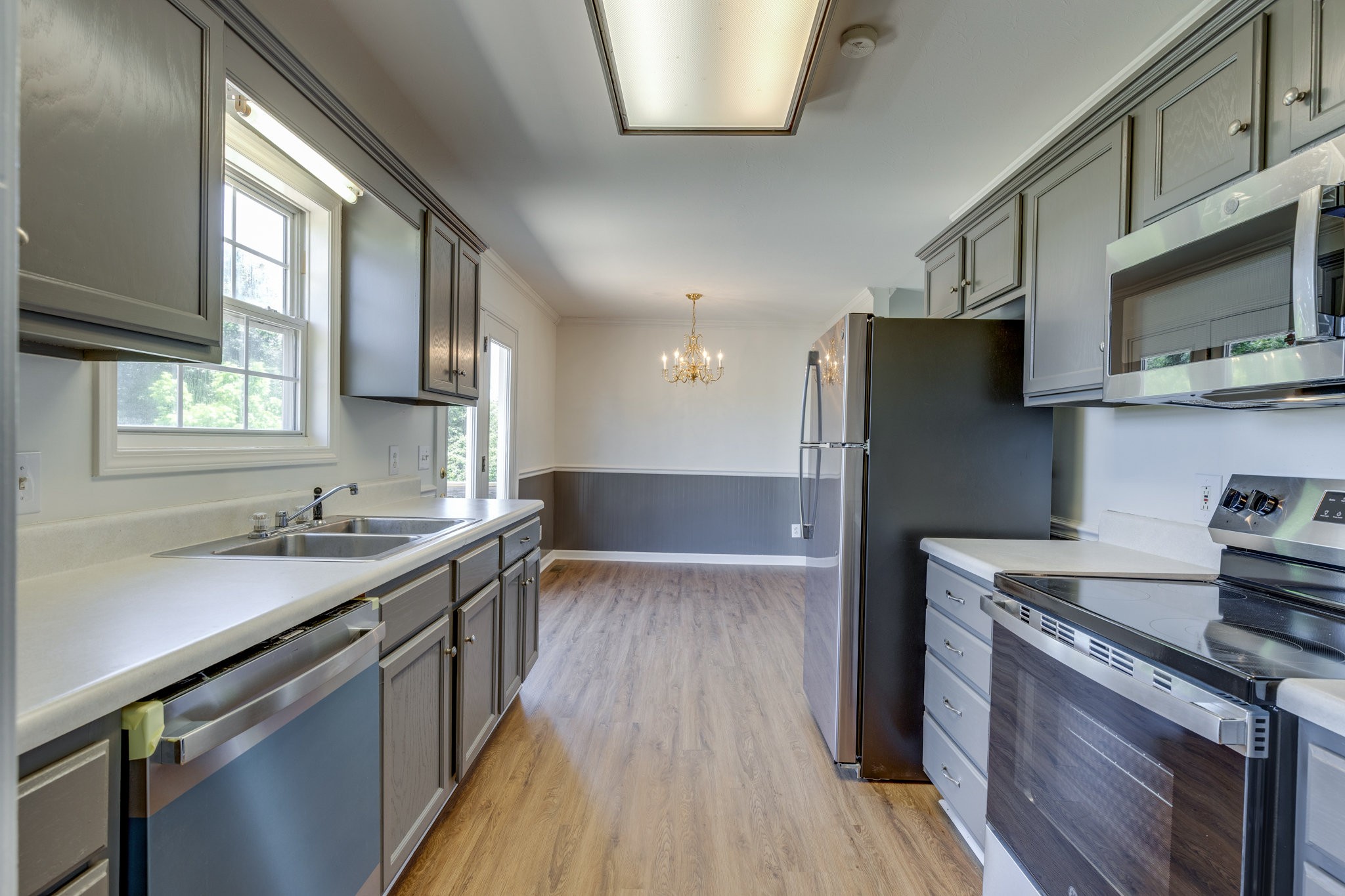 2109 Hollandale Cir