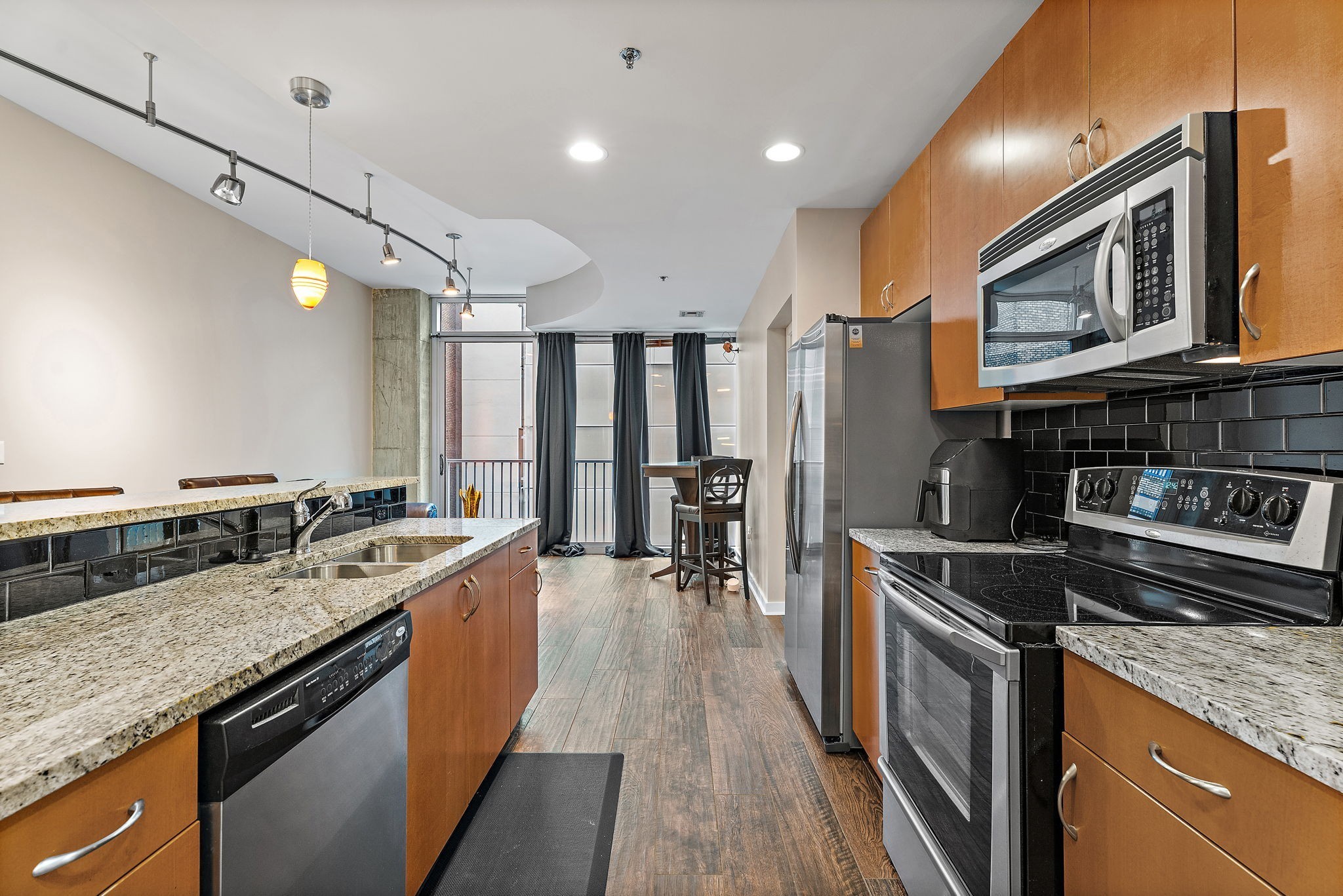 301 Demonbreun St 602