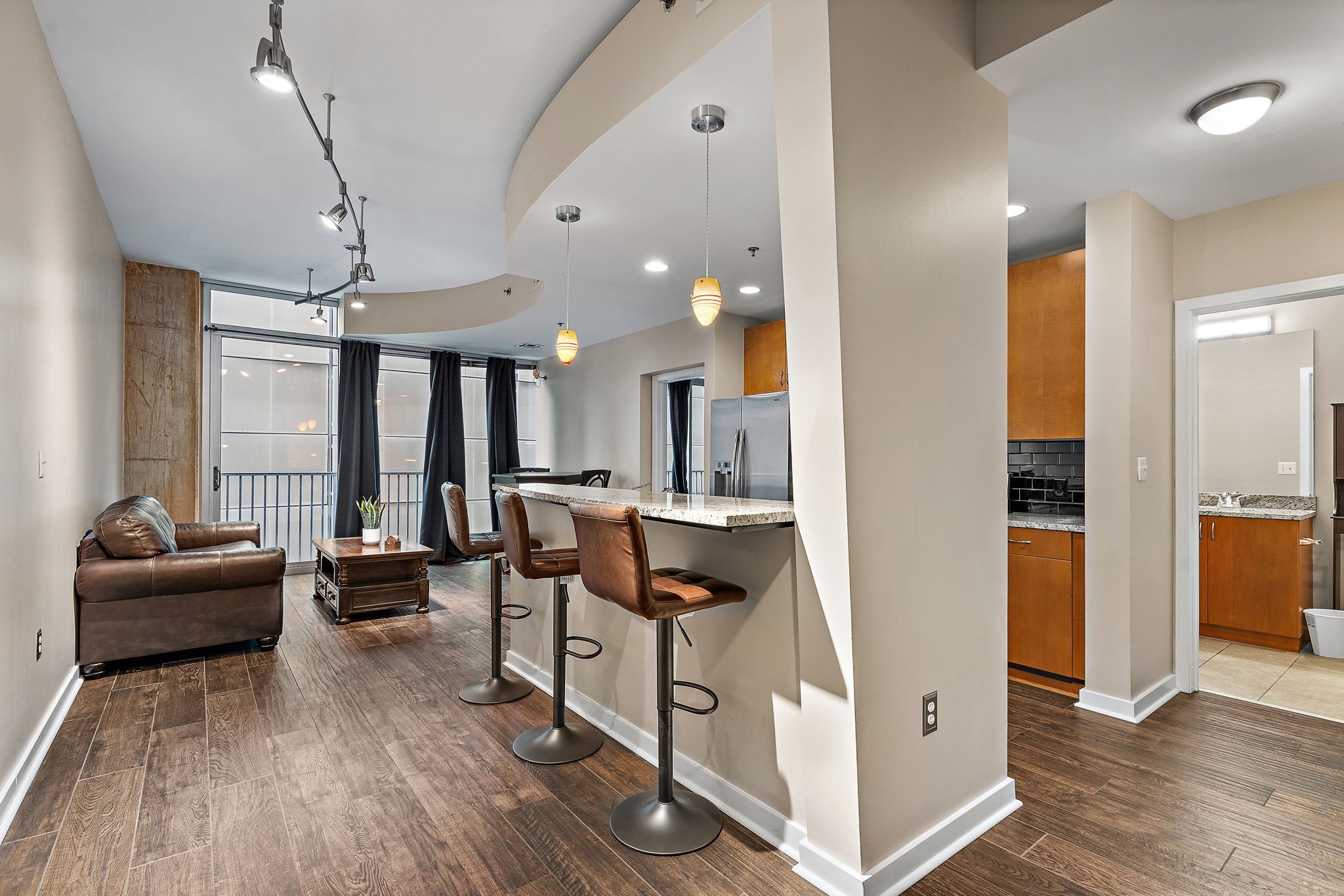 301 Demonbreun St 602