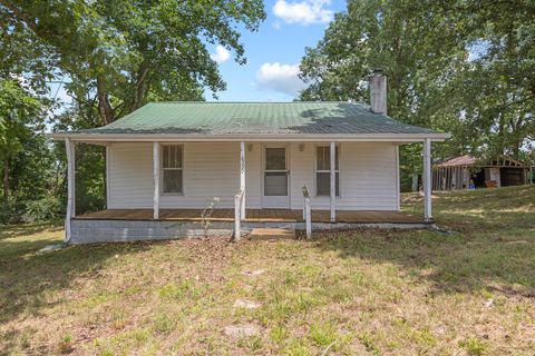 6330 US Highway 70 E Mc Ewen TN 37101