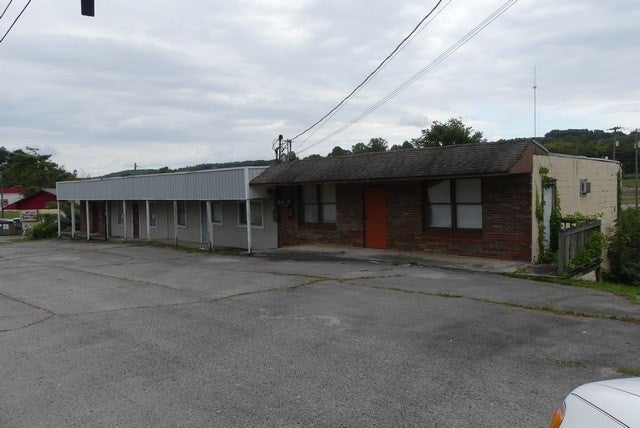 15 Congress Parkway