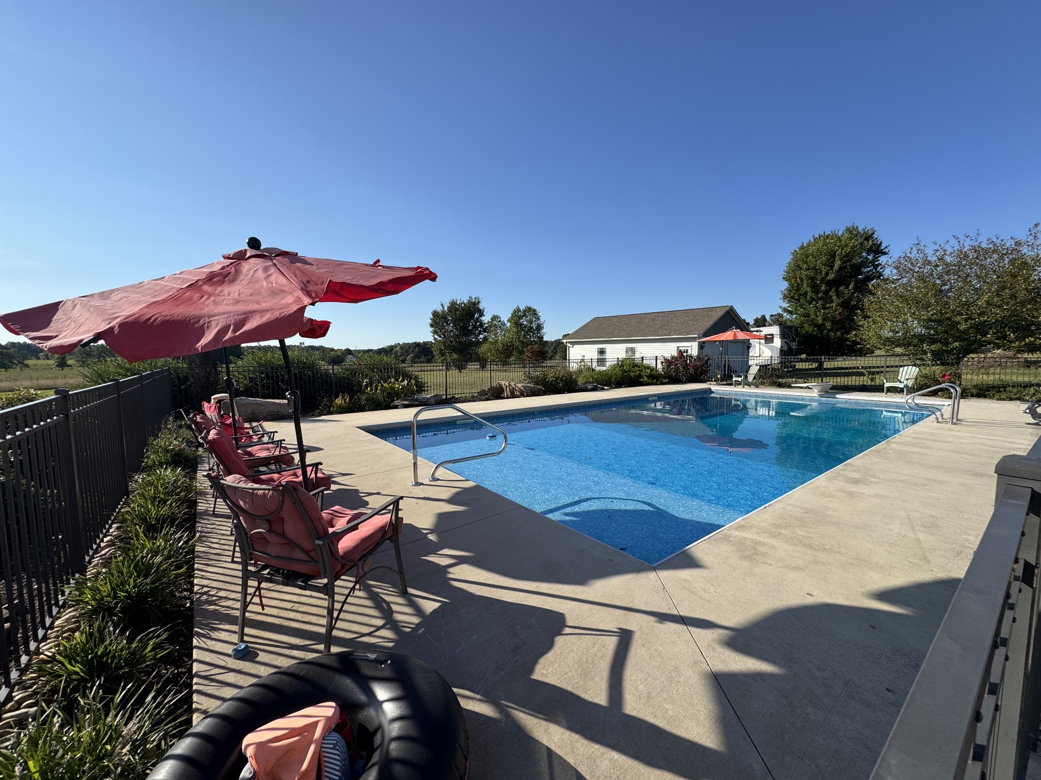 610 Rolling Meadows Ln