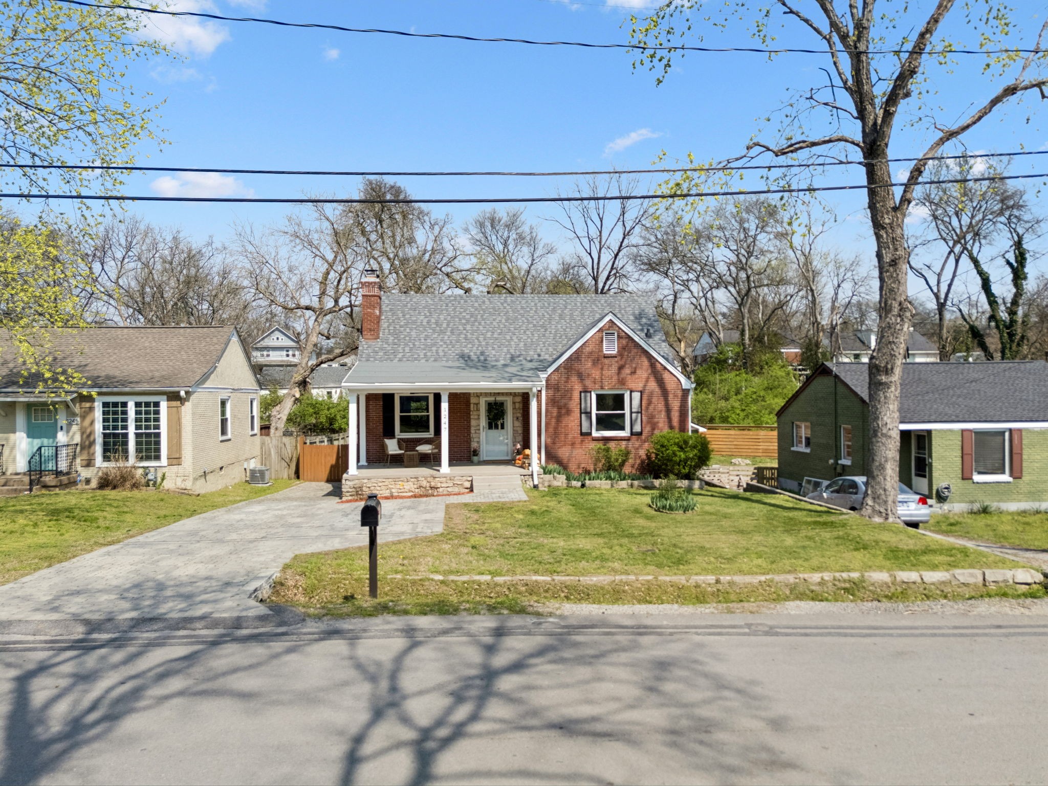 1247 Sunnymeade Drive