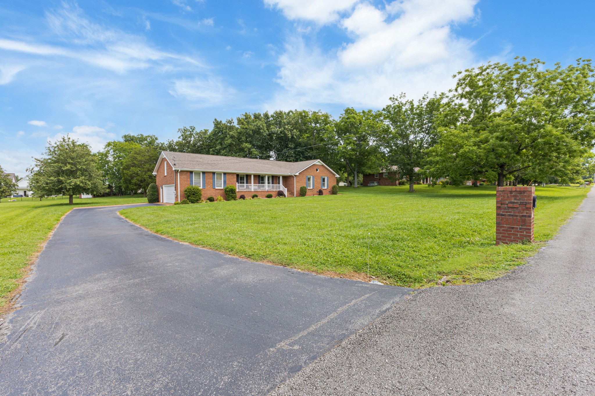 1613 Ponderosa Trl