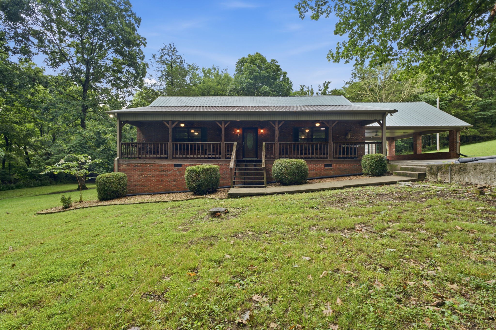 47 Holly Ln - Photo 2