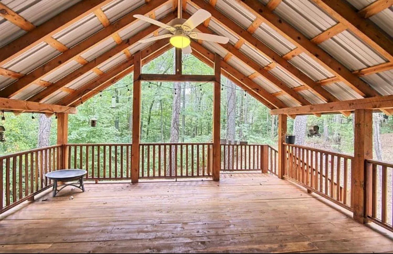 7364 Sugar Camp Hollow Rd