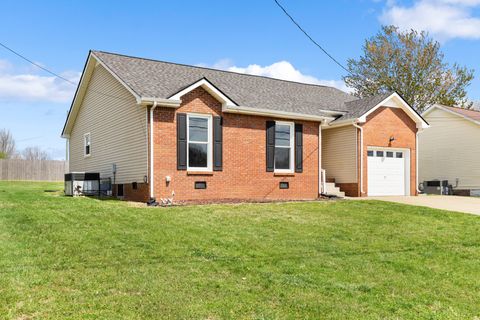 3105 Larson Ln Clarksville TN 37043