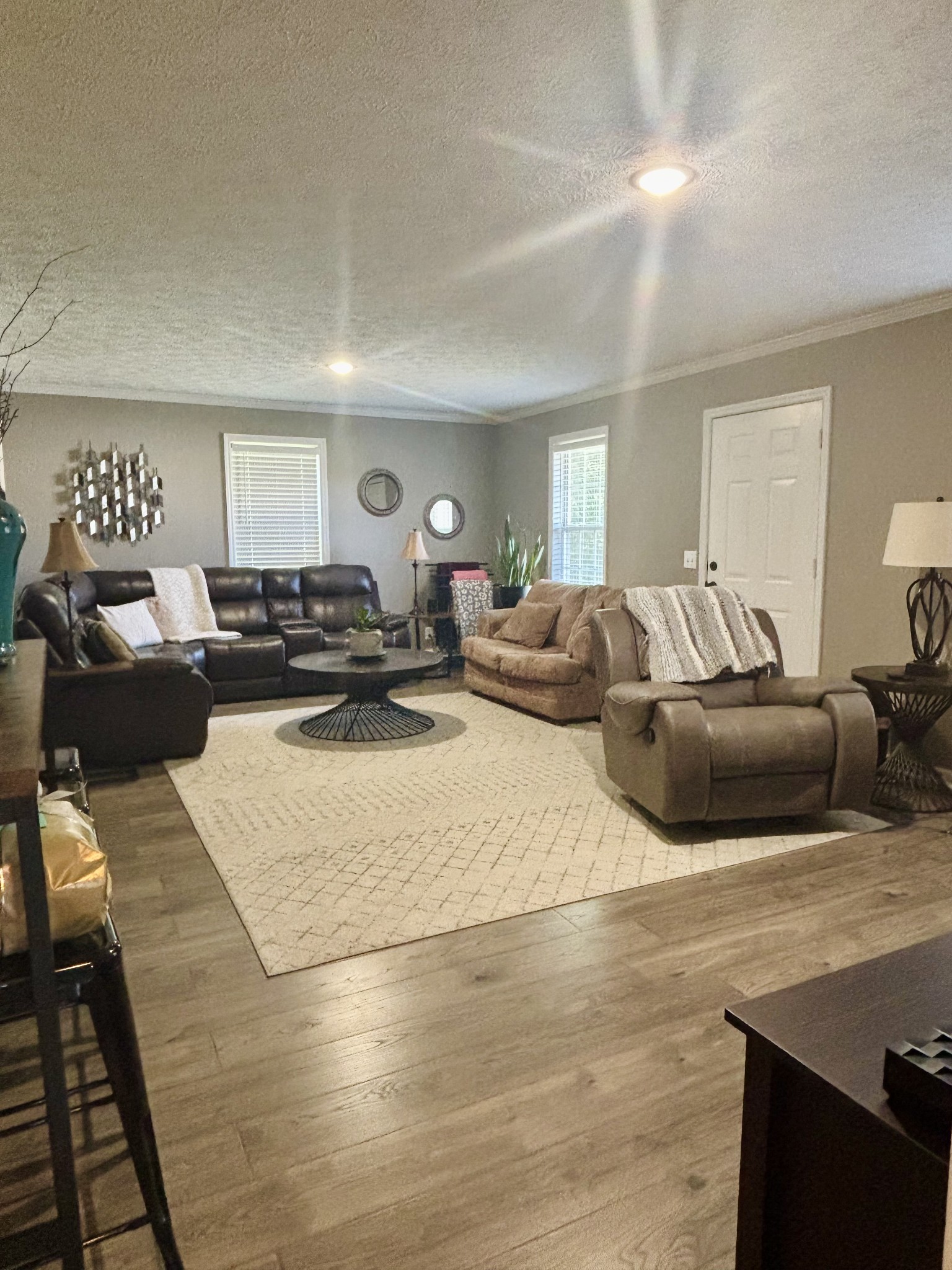 586 Old Snow Hill Rd