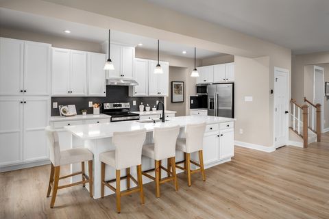 316 Thoroughbred Way White House TN 37188