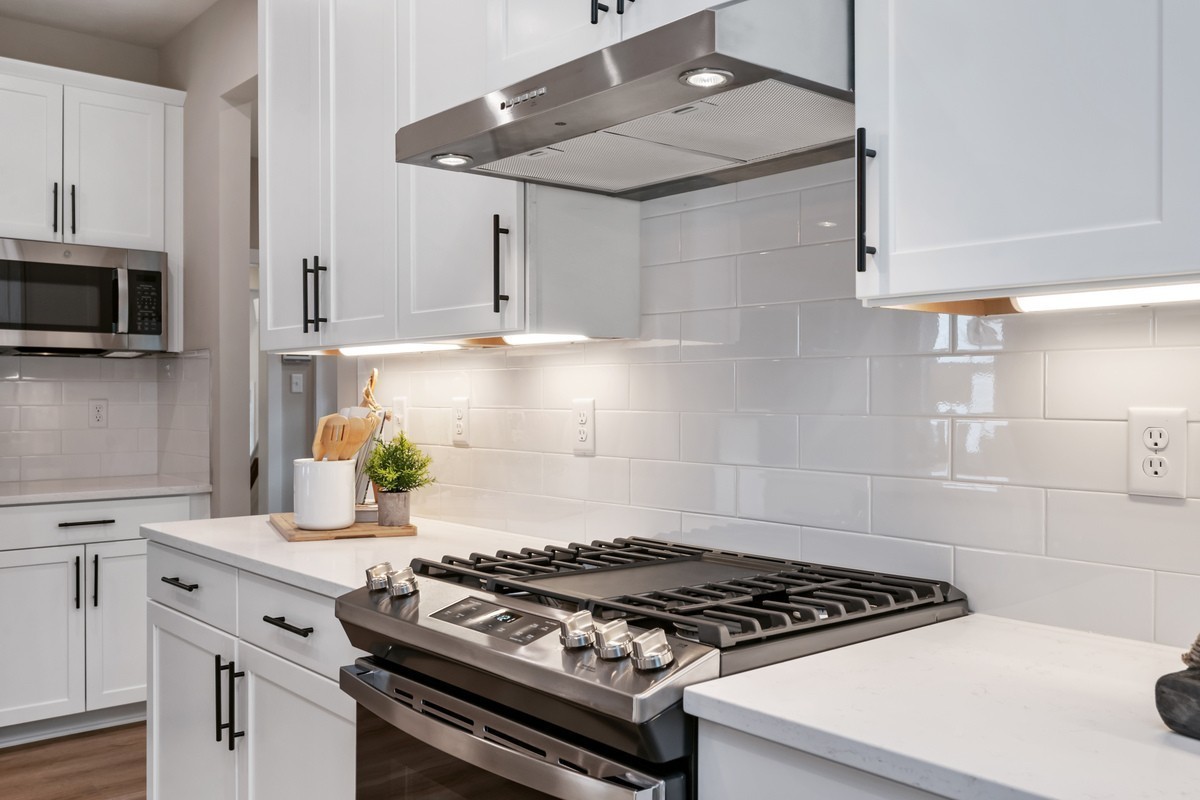 316 Thoroughbred Way