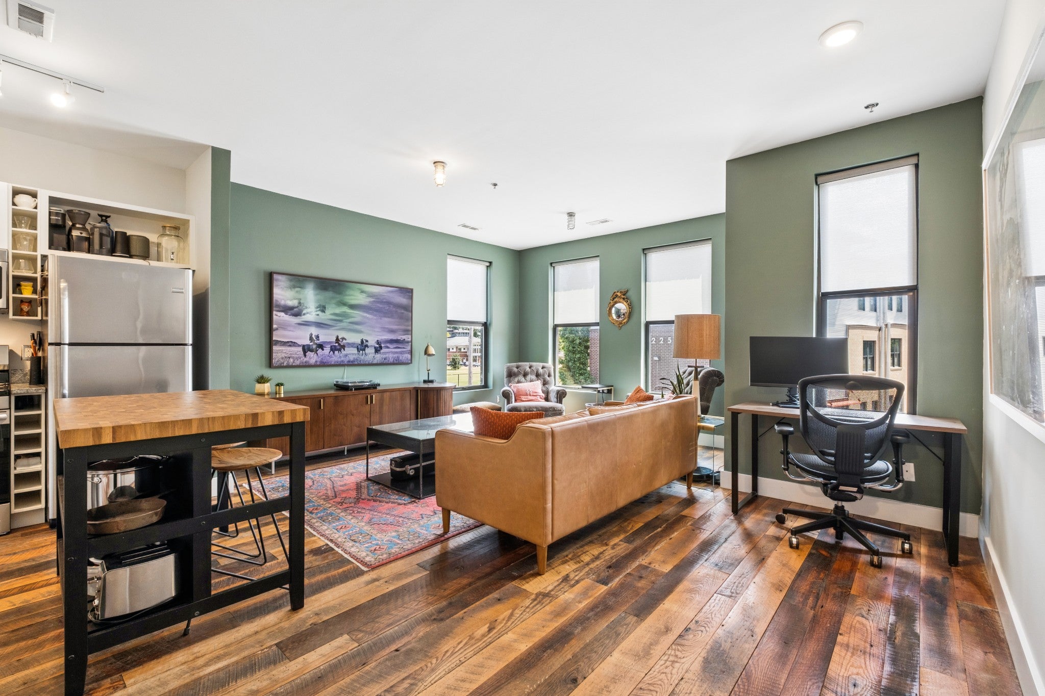 1225 4th Ave S 116