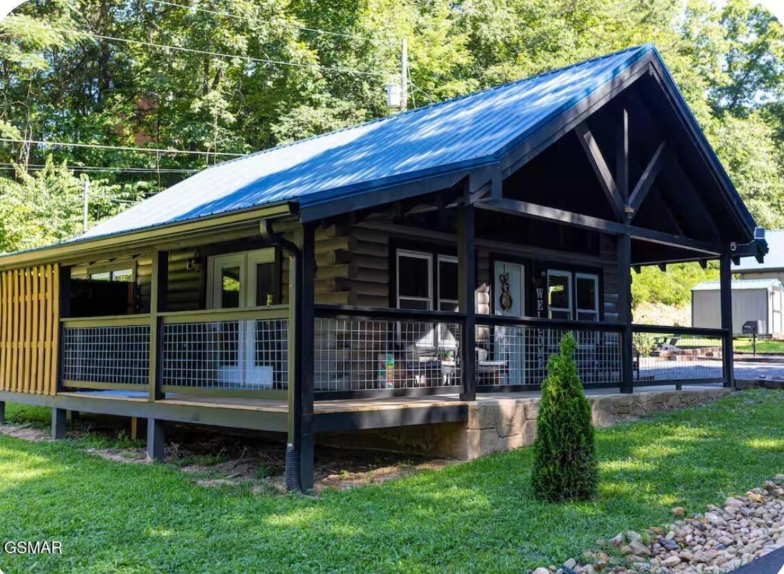 1656 Walker Trail