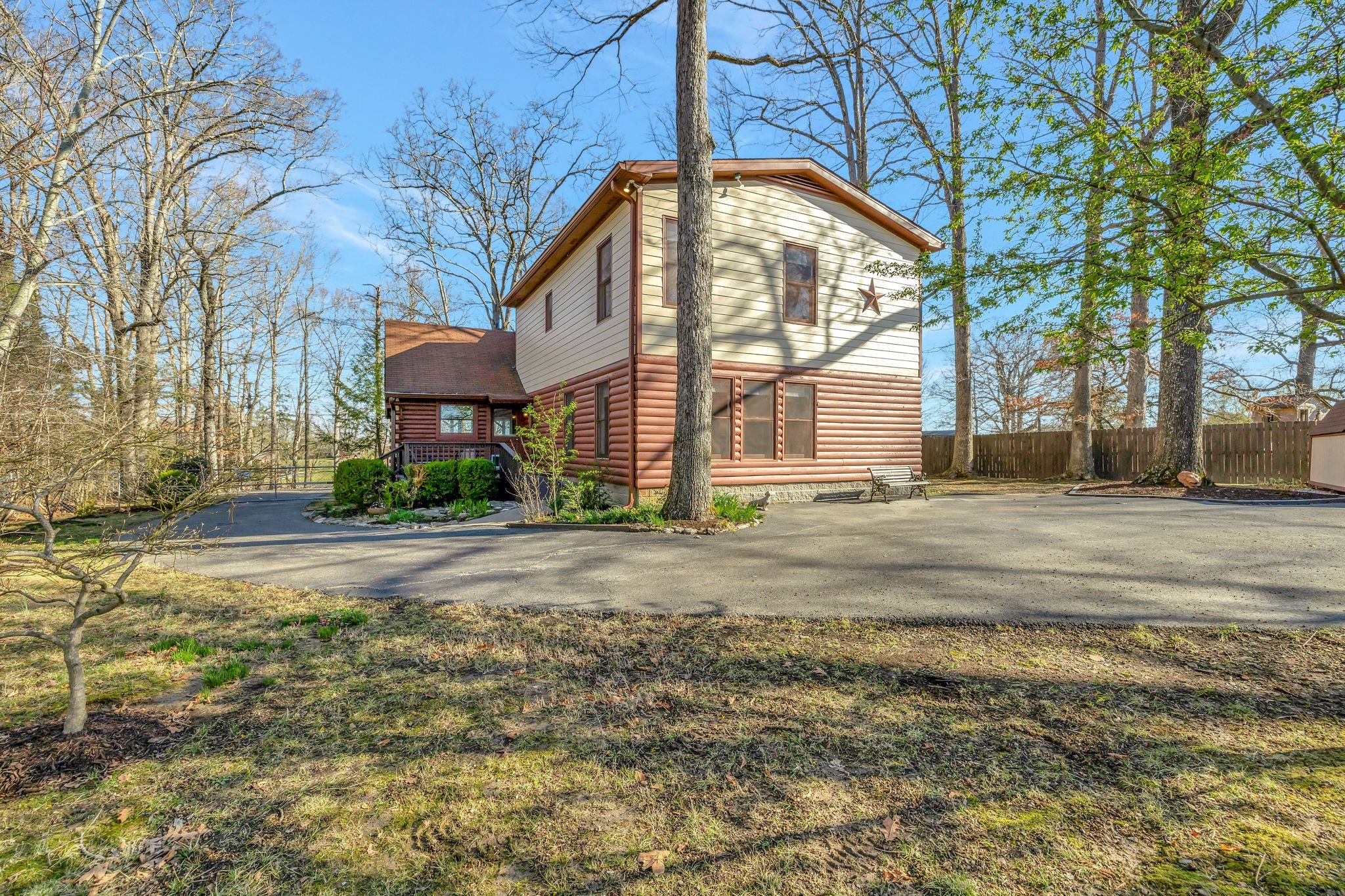 Fairview, Tennessee 37062, United States, 4 Bedrooms Bedrooms, ,2 BathroomsBathrooms,Residential,Pending,93813