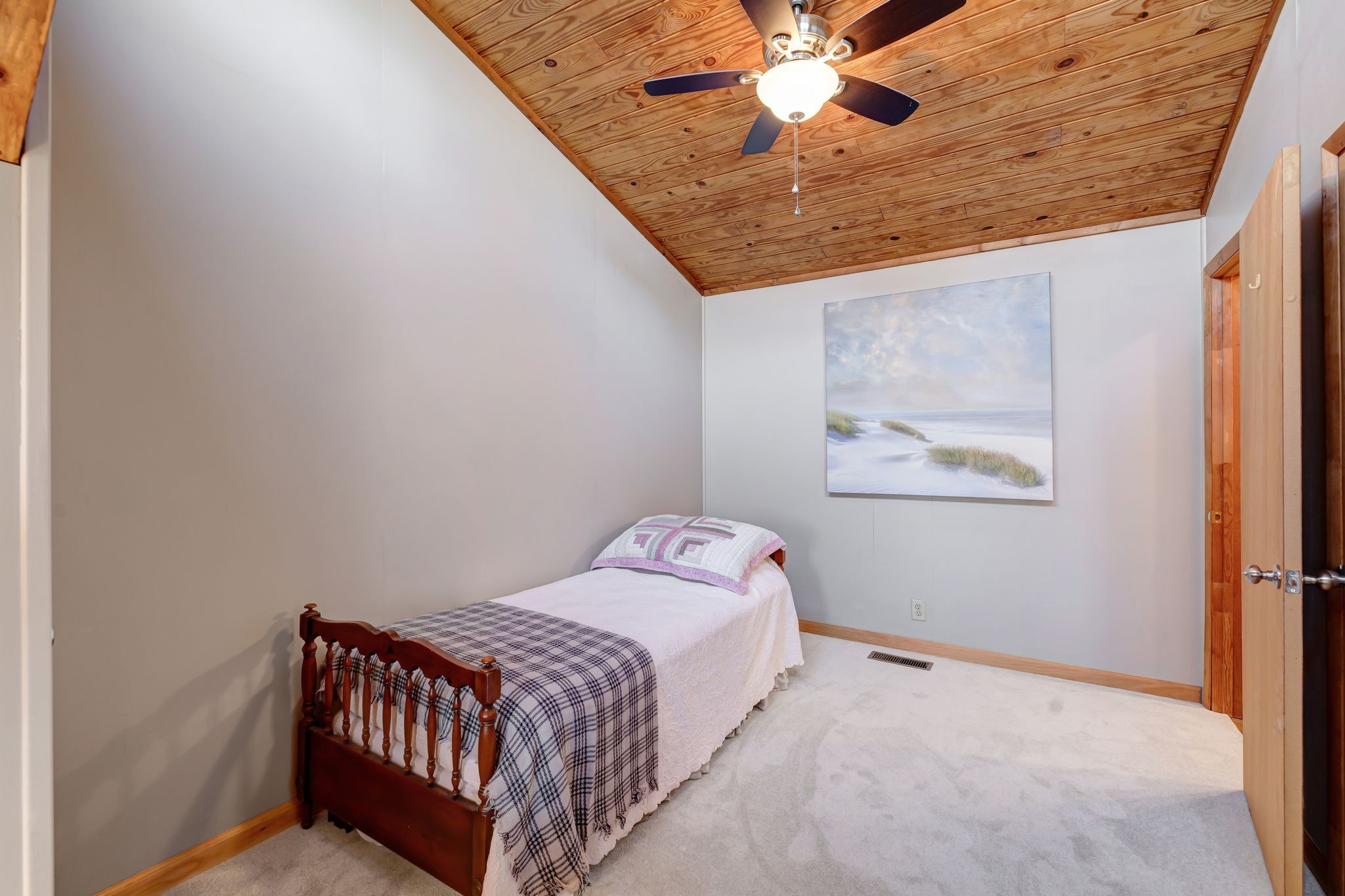 Fairview, Tennessee 37062, United States, 4 Bedrooms Bedrooms, ,2 BathroomsBathrooms,Residential,Pending,93813