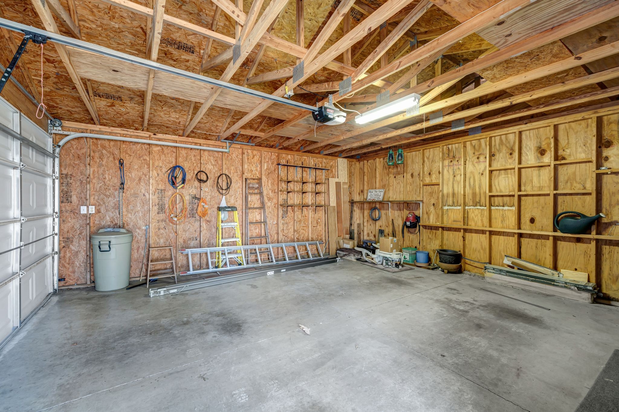 Fairview, Tennessee 37062, United States, 4 Bedrooms Bedrooms, ,2 BathroomsBathrooms,Residential,Pending,93813