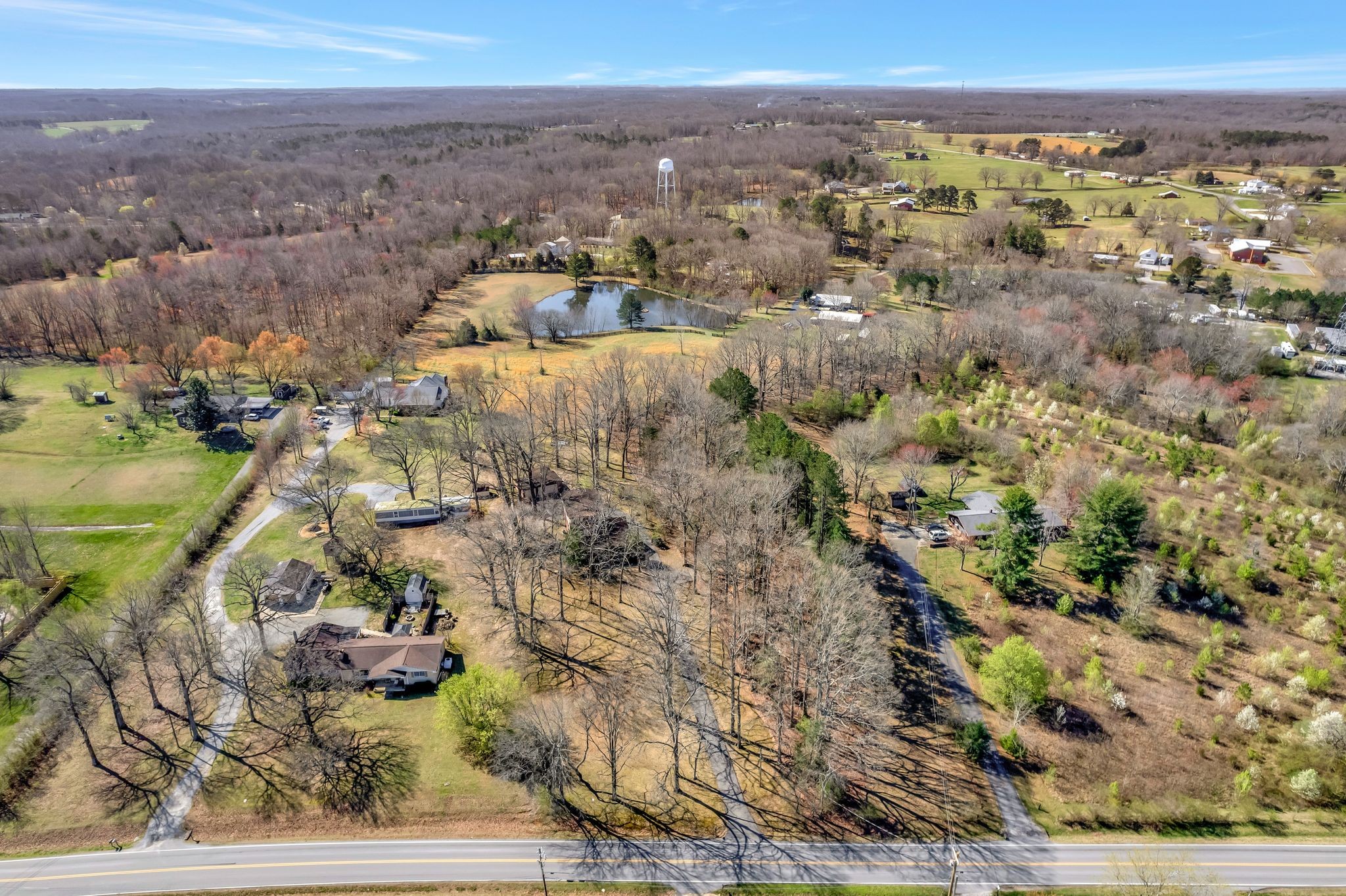 Fairview, Tennessee 37062, United States, 4 Bedrooms Bedrooms, ,2 BathroomsBathrooms,Residential,Pending,93813