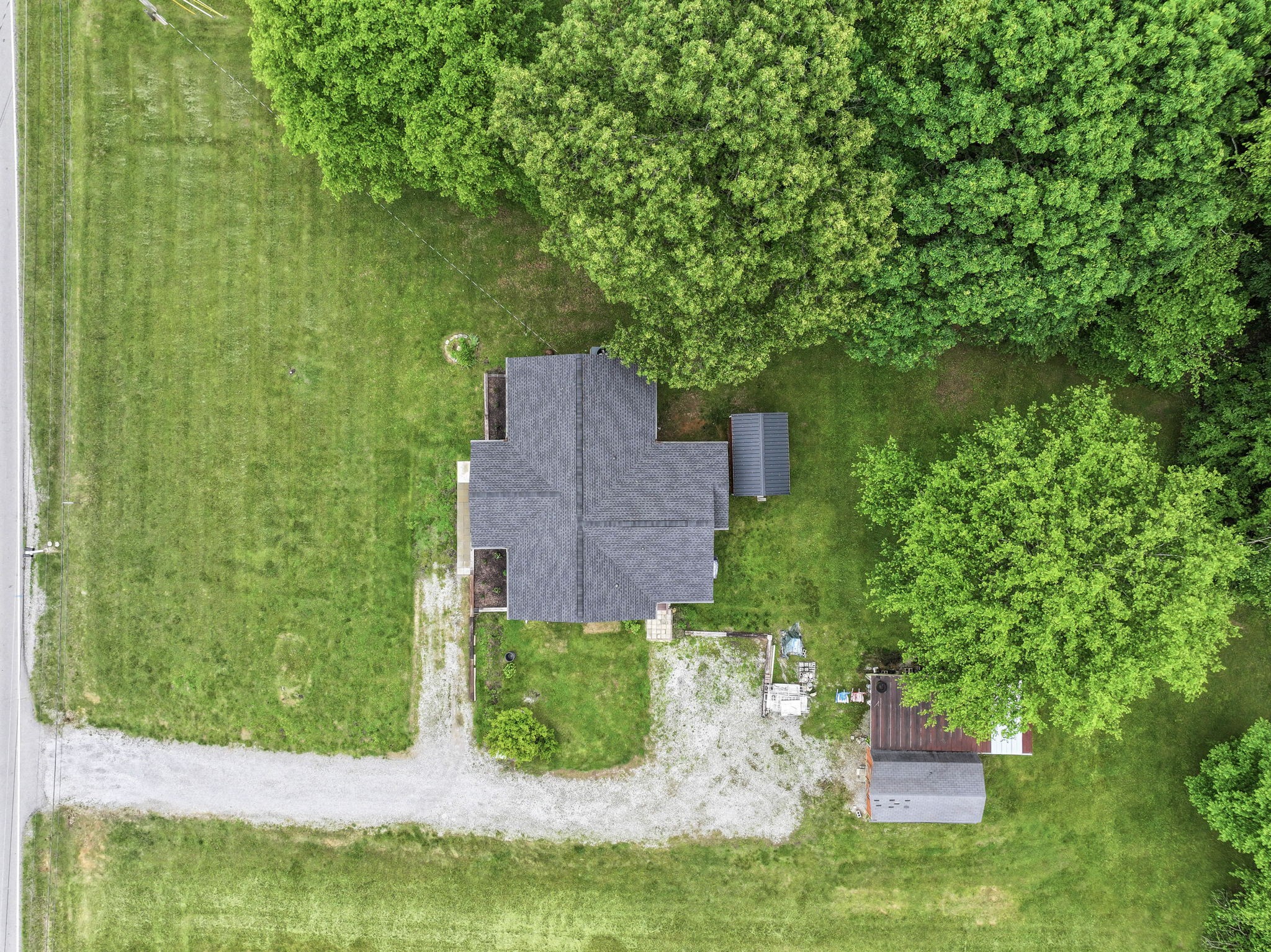 2413 Old Clarksville Pike