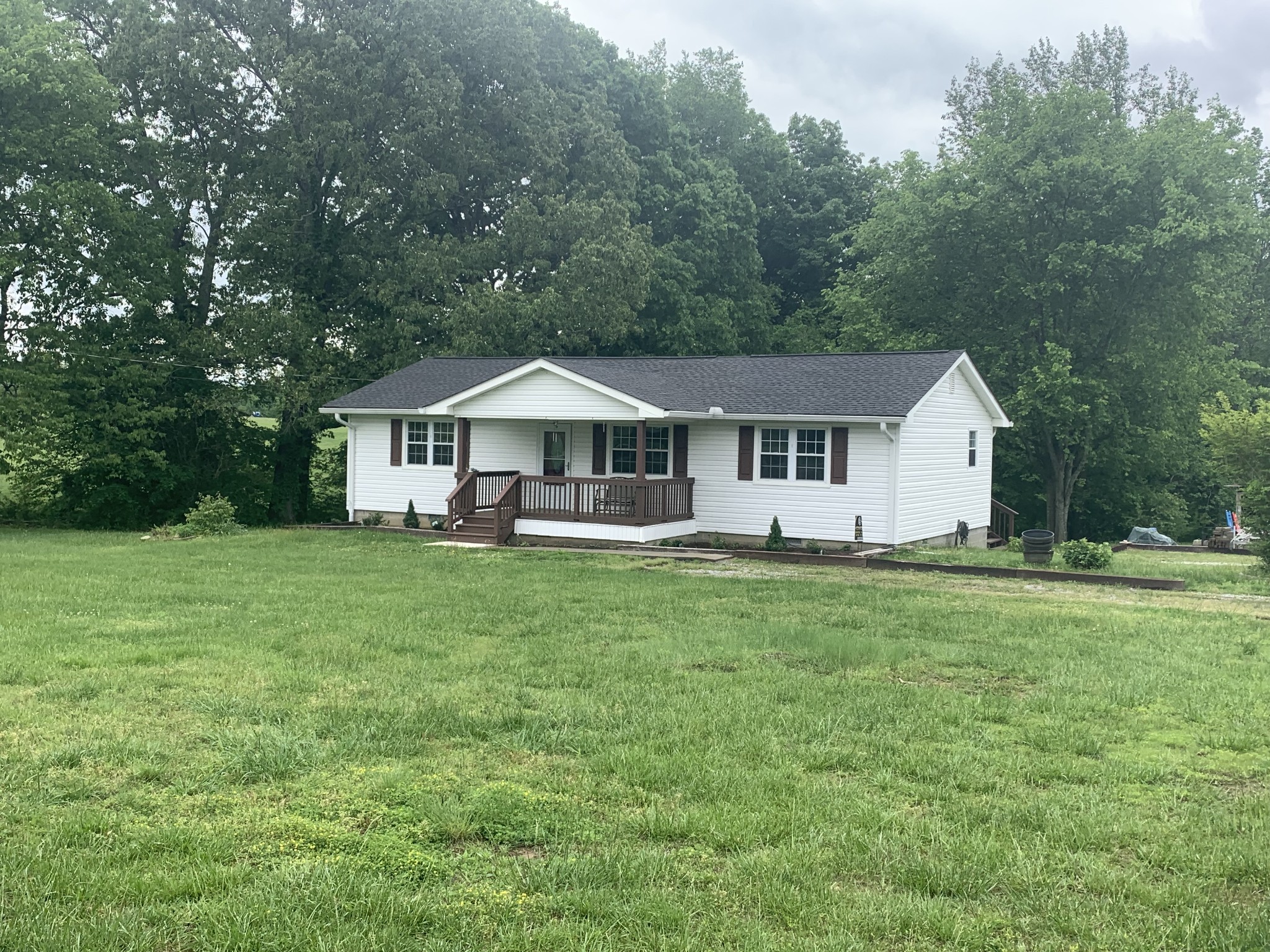 2413 Old Clarksville Pike