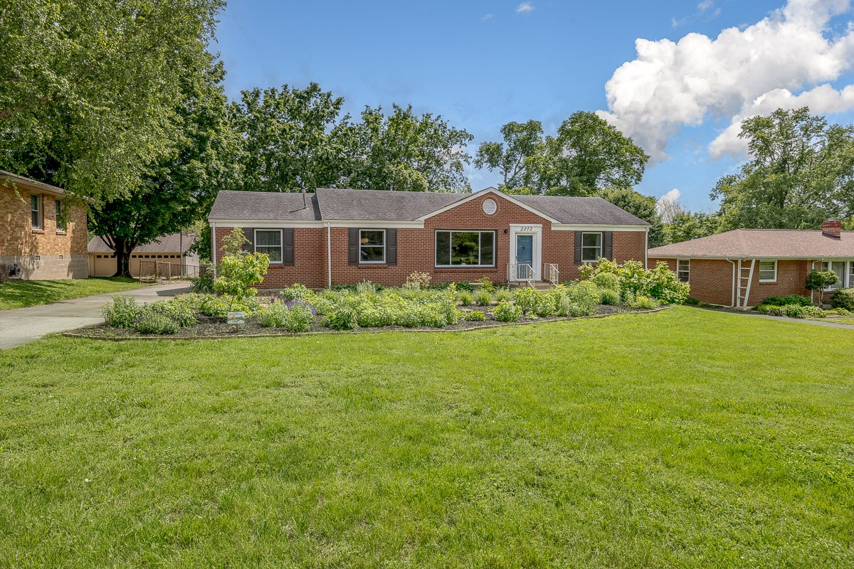 2413 Dundee Ln