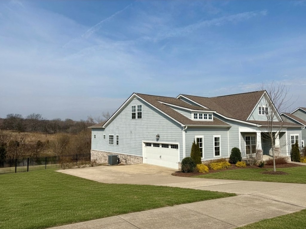 1136 Princeton Hills Dr