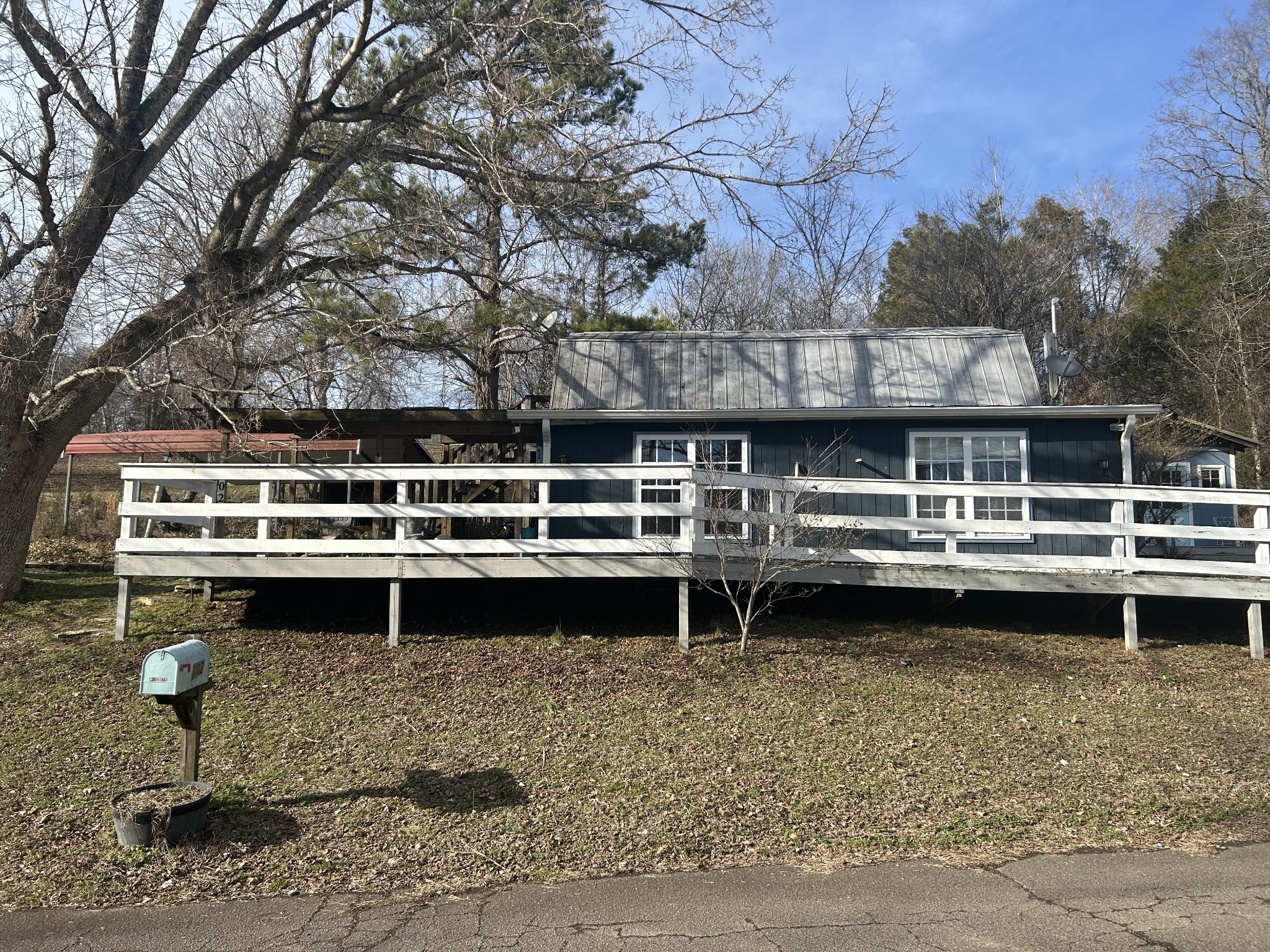 102 Rock Church Cemetery Rd