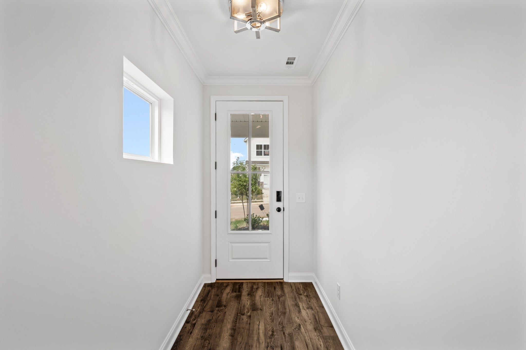 2323 Juneau Lane