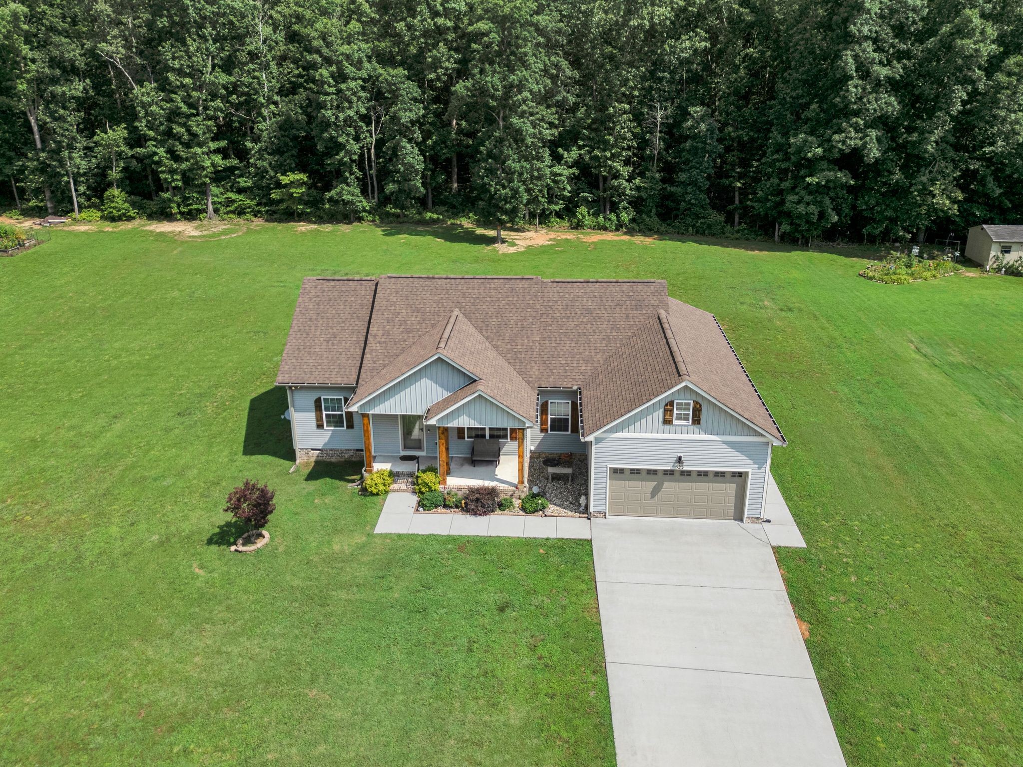 65 Caldwell Dr