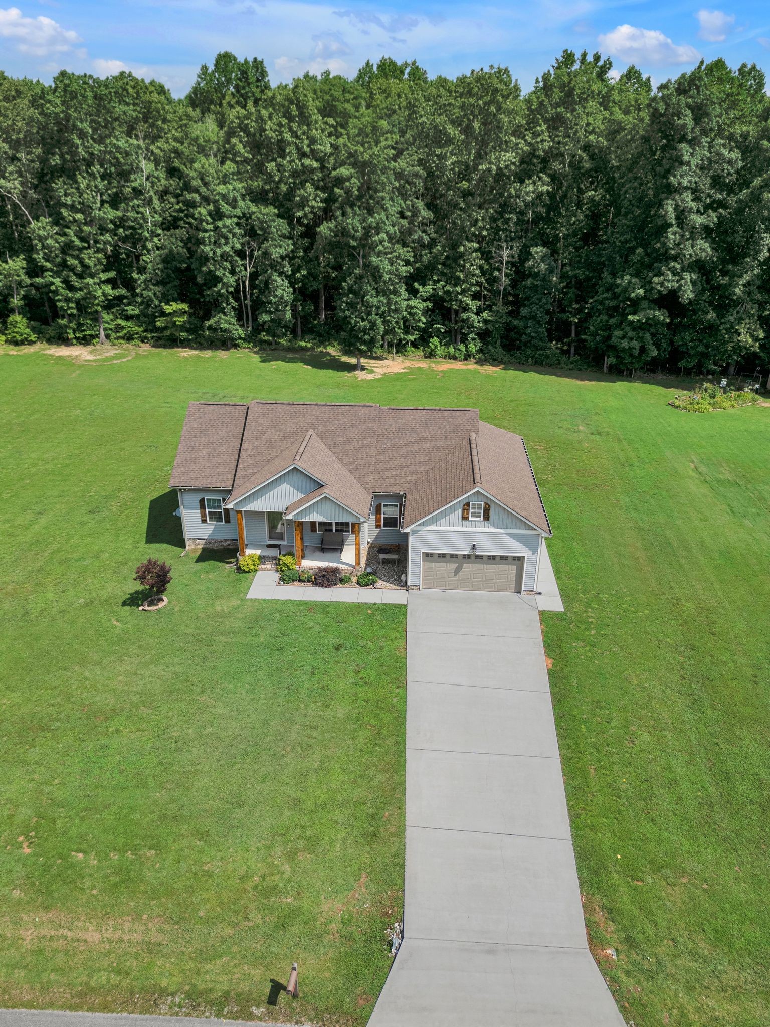 65 Caldwell Dr