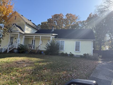 3711 Folkstone Dr B Antioch TN 37013