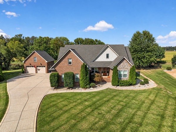 103 Bloomsbury Dr