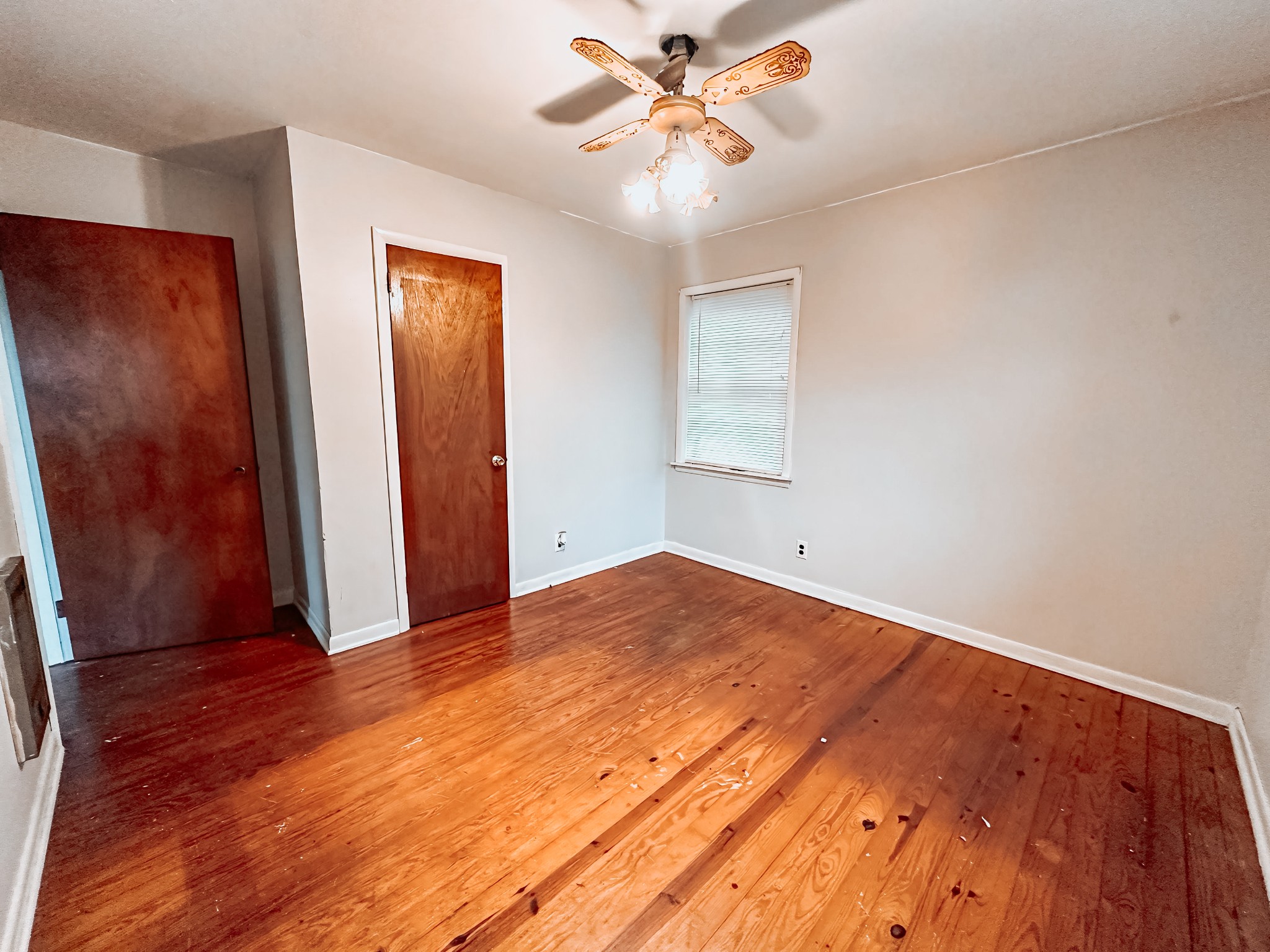 261 Camargo Rd