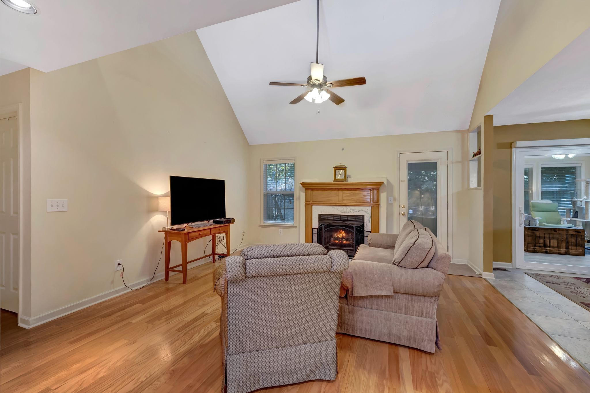 421 Saint Francis Ave