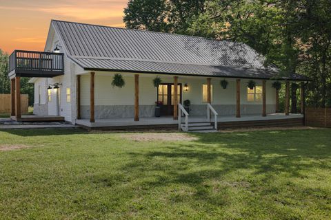 2769 Paul Harrell Rd Beechgrove TN 37018