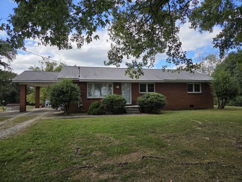 125 Spring Creek Rd Estill Springs TN 37330