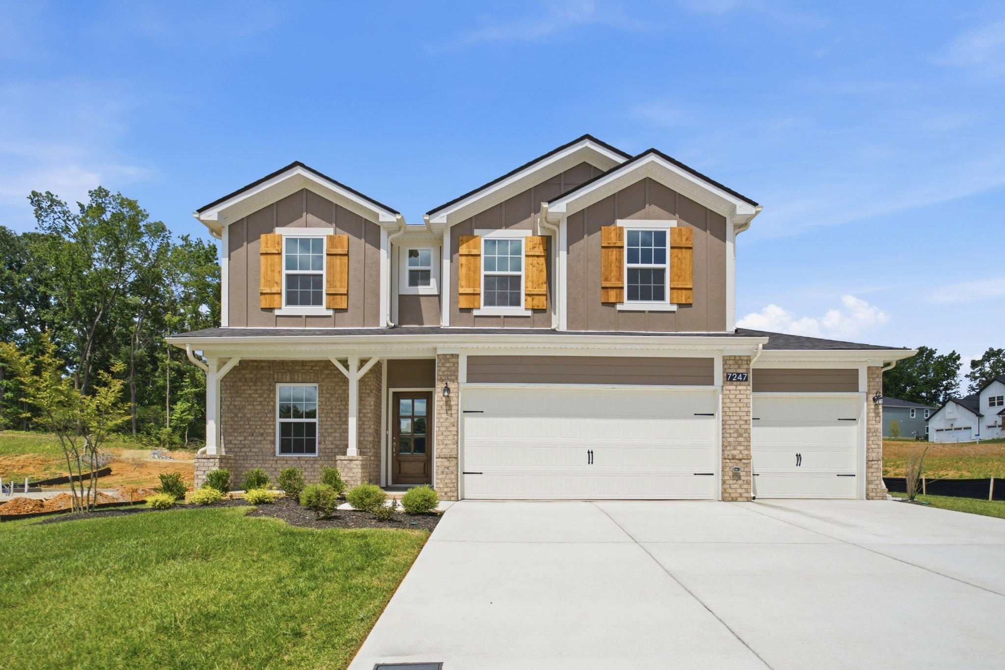 4-bed listing at 39 Fairlawn Dr, Fairview