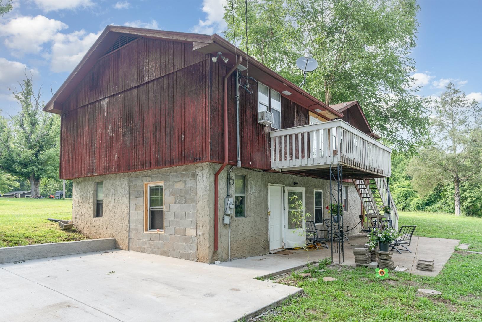 1205 Bloom Landing Rd