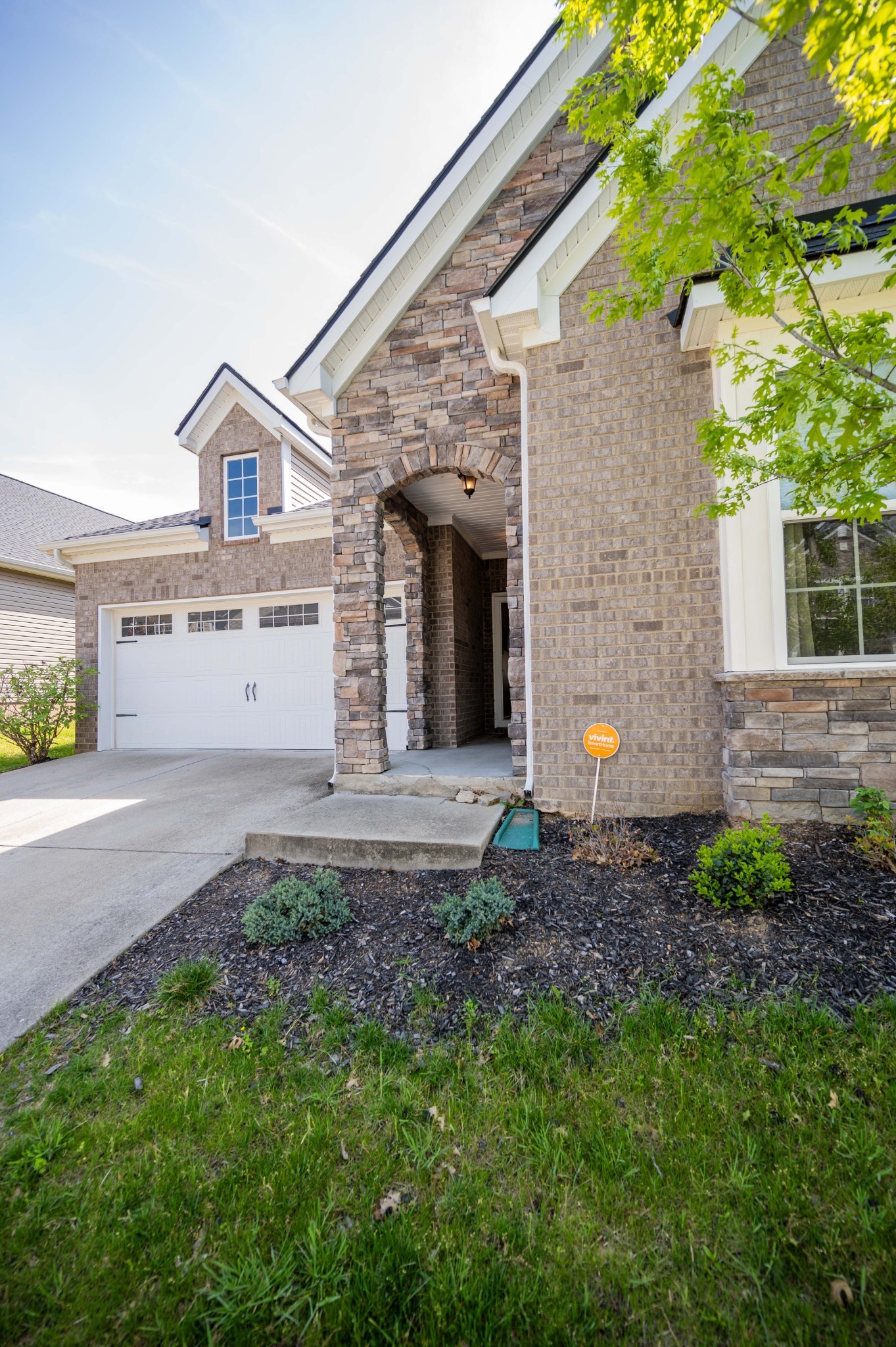 2116 Hickory Brook Dr