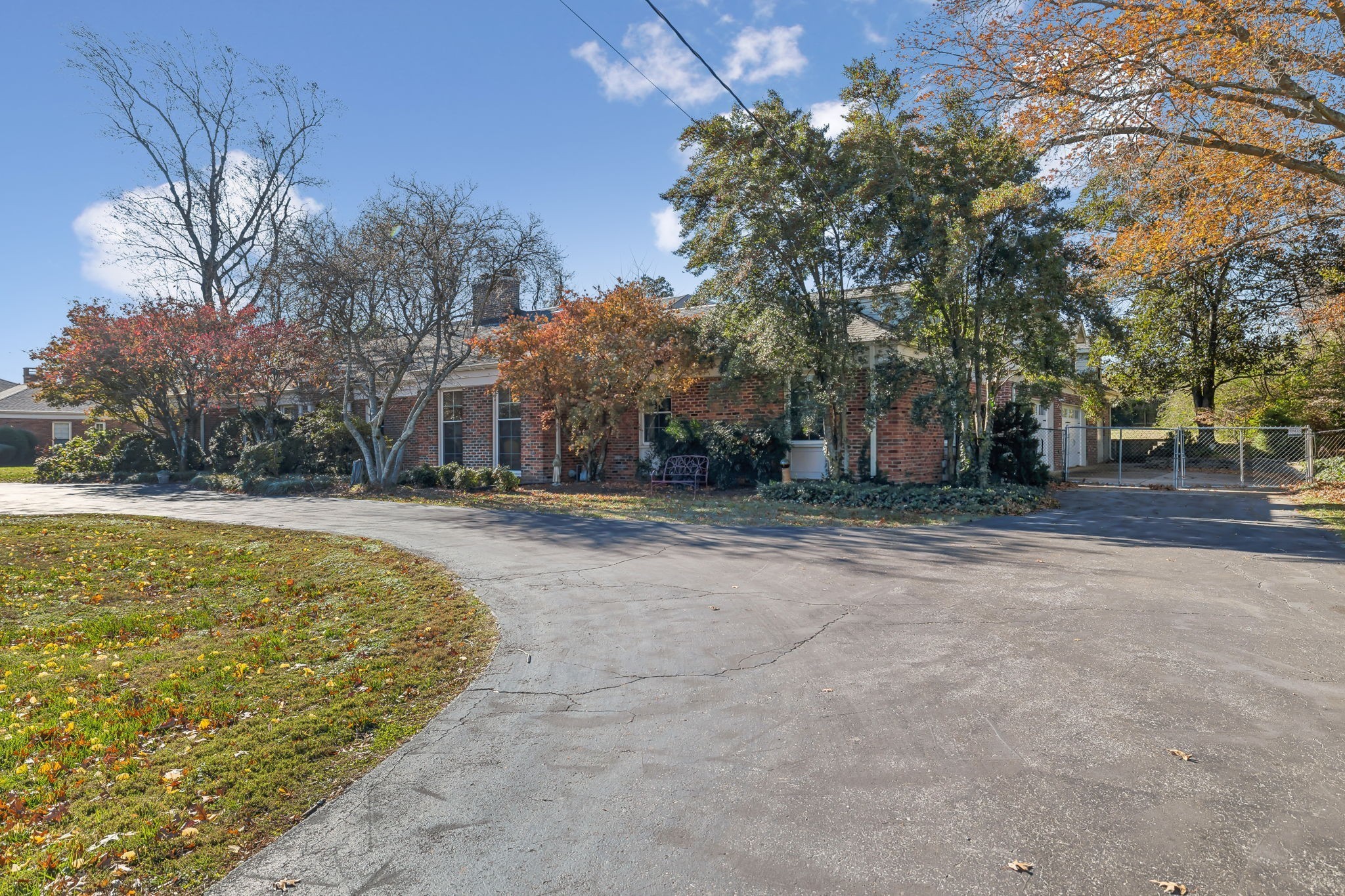 115 Vossland Dr