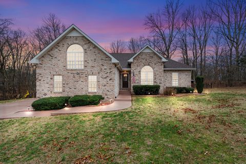 5037 Summit Dr Greenbrier TN 37073