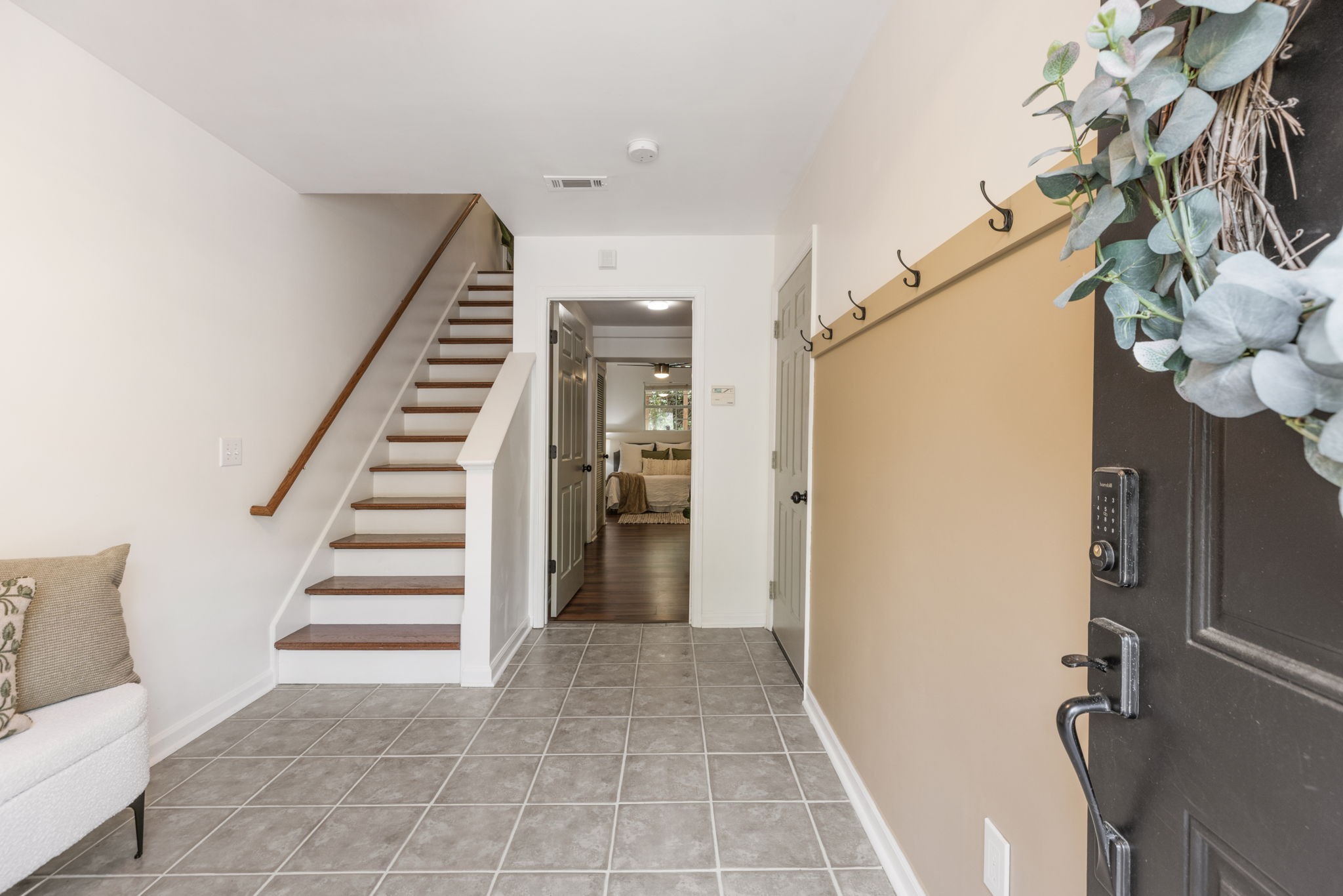 480 Huntington Ridge Dr