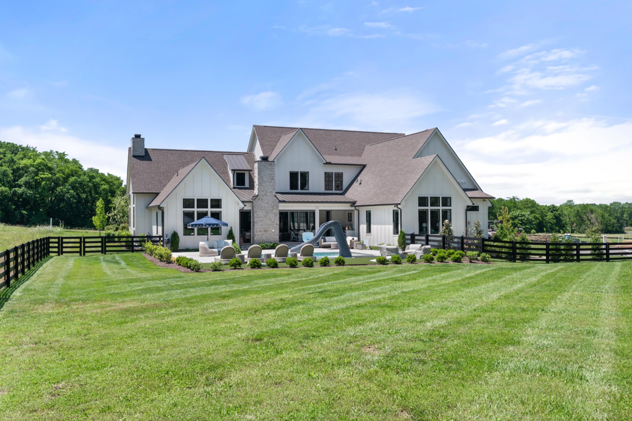 1936 Silver Fox Rd