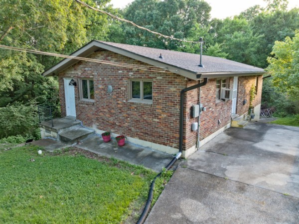 946 Greenwood Ave