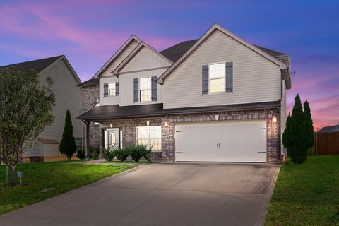 1265 Winterset Dr Clarksville TN 37040