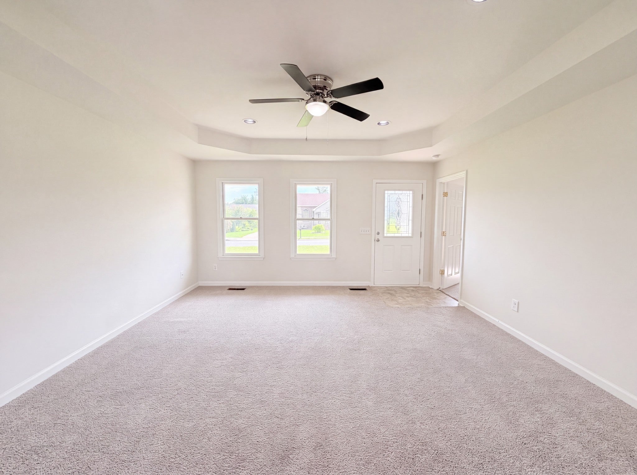 326 Gallop Ln
