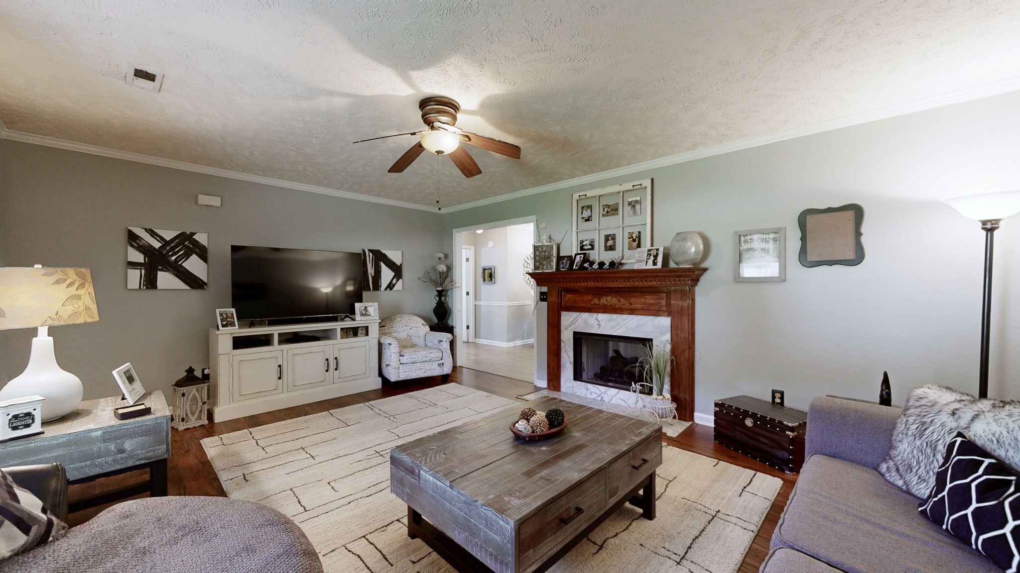 813 Chaney Woods Dr