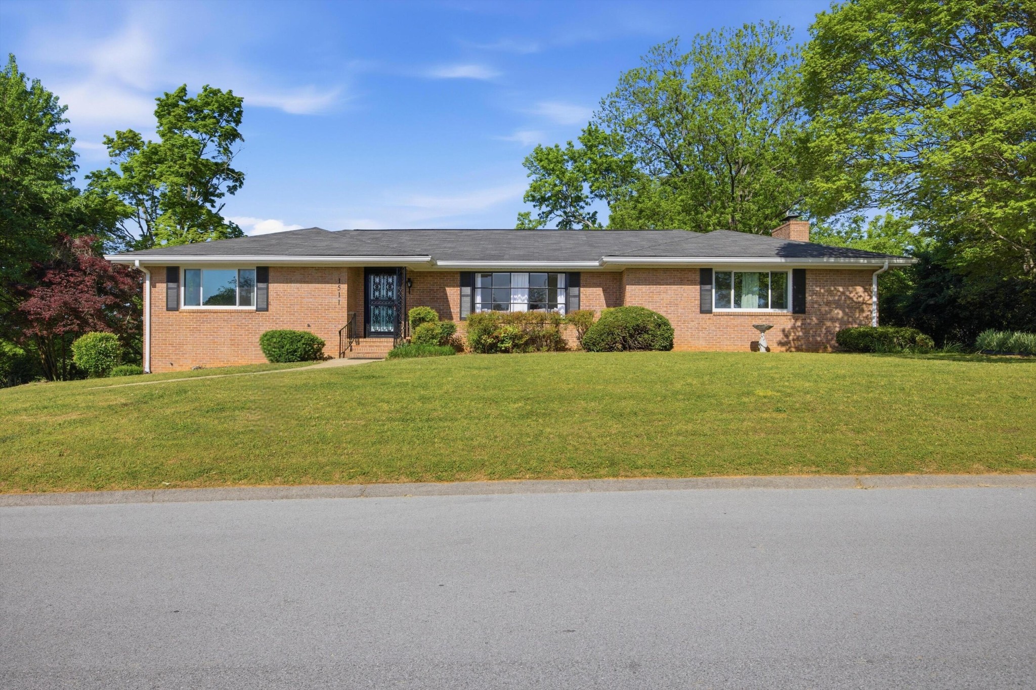 1511 Bunker Hill Drive