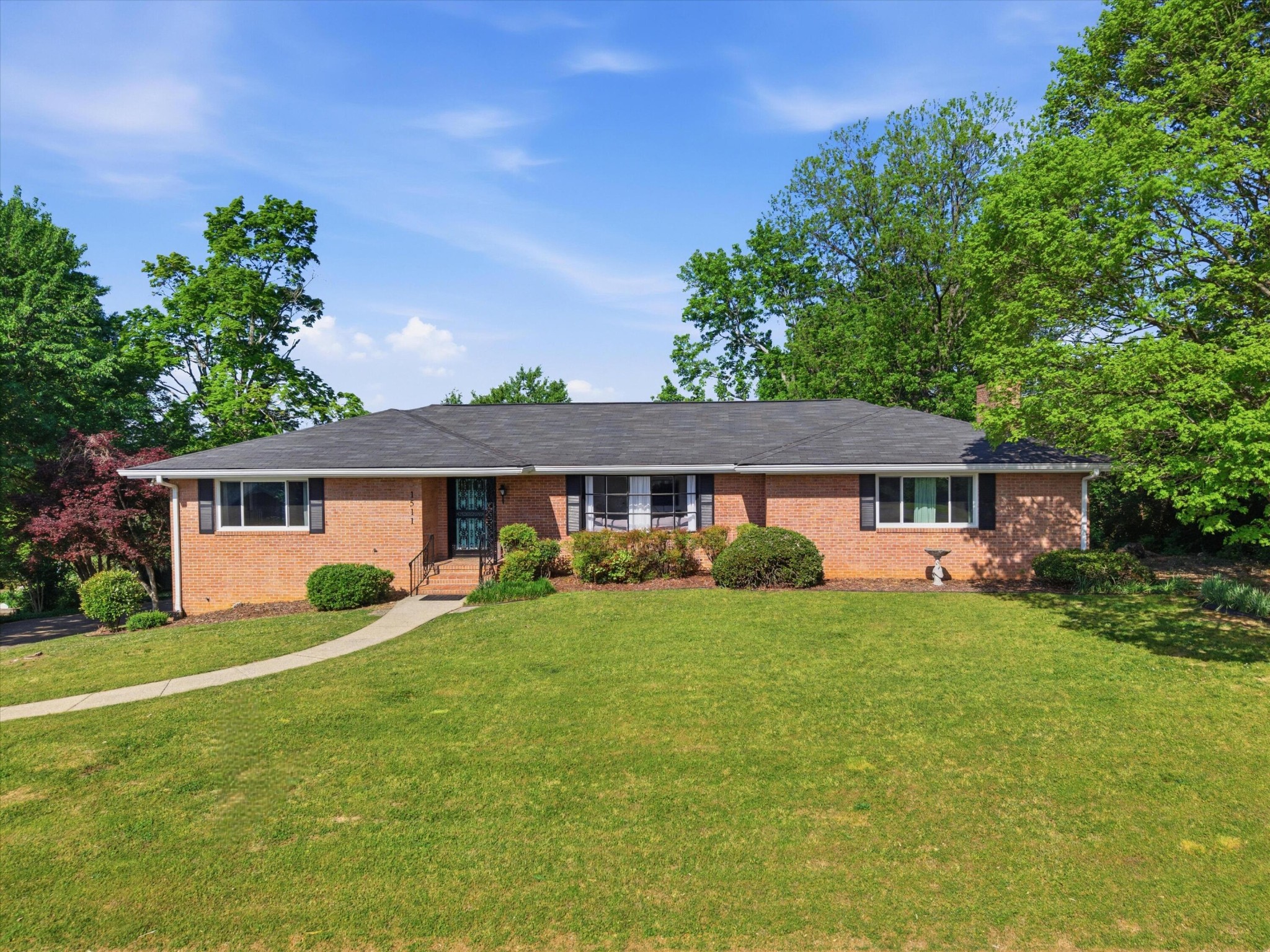 1511 Bunker Hill Drive